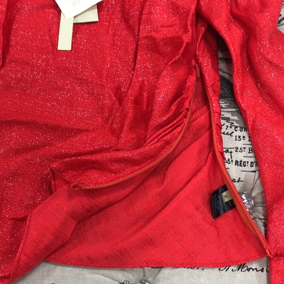 💎🔥 HELLESSY Gia Asymmetric Lamé Blouse - Picture 11 of 14